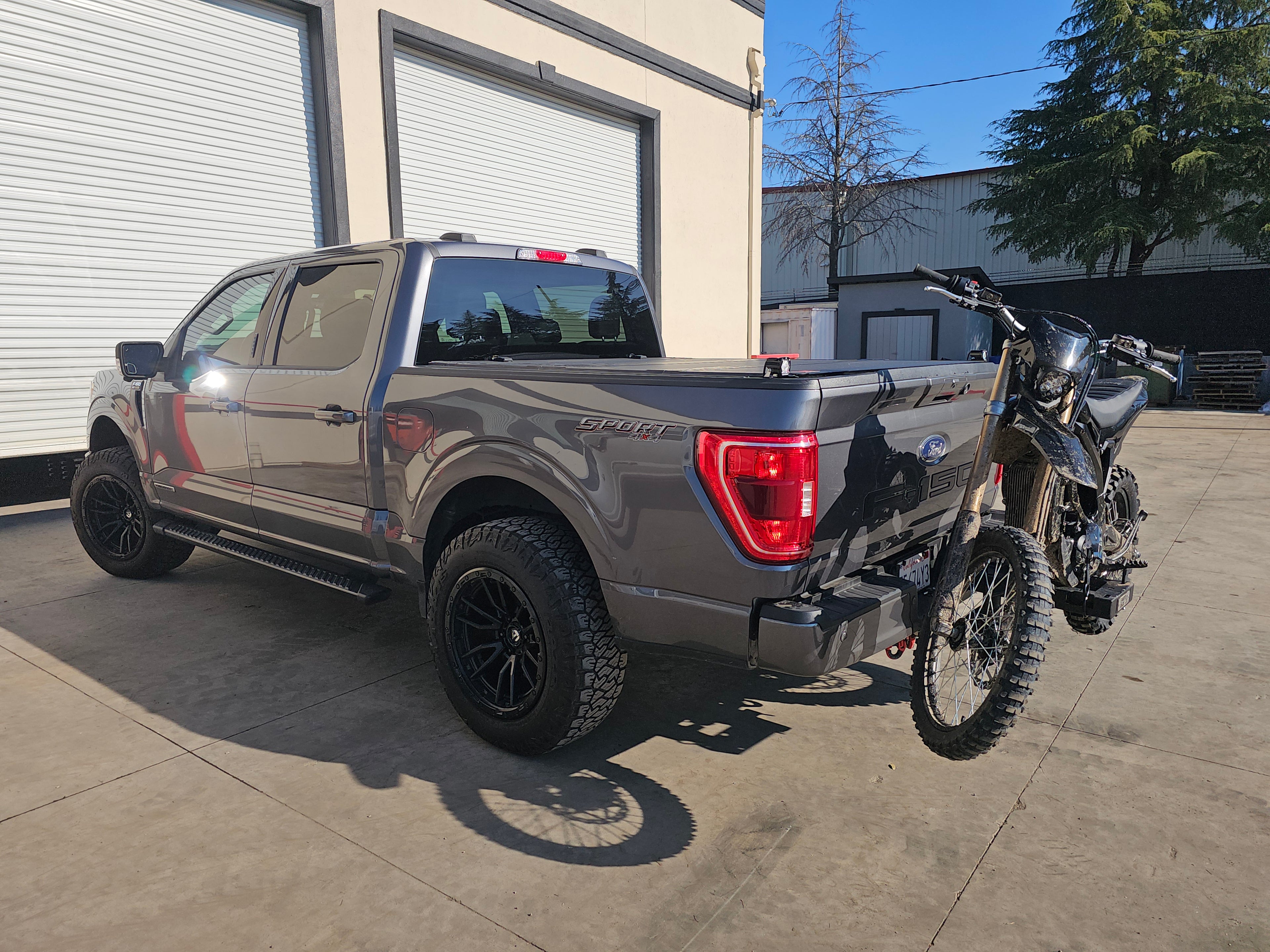 E-Moto Hitch (Single Bike Rack)
